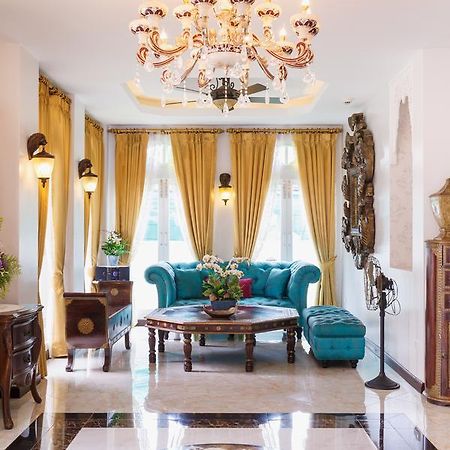 The Velvet Orchid Hotel Chiang Mai Bagian luar foto