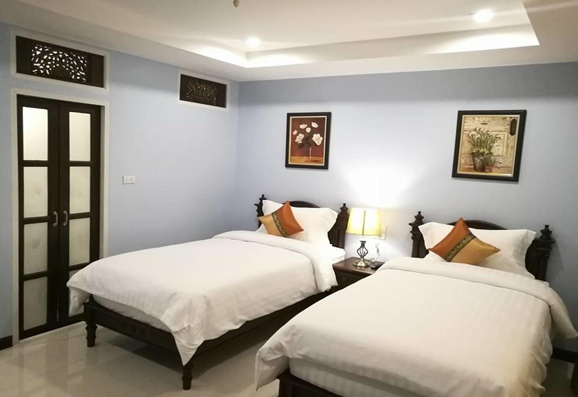 The Velvet Orchid Hotel Chiang Mai Bagian luar foto