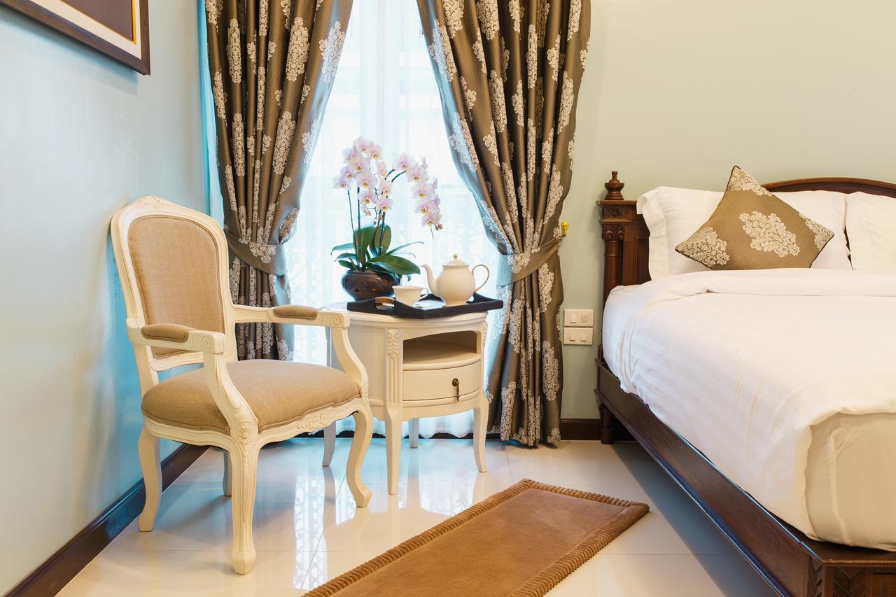 The Velvet Orchid Hotel Chiang Mai Bagian luar foto