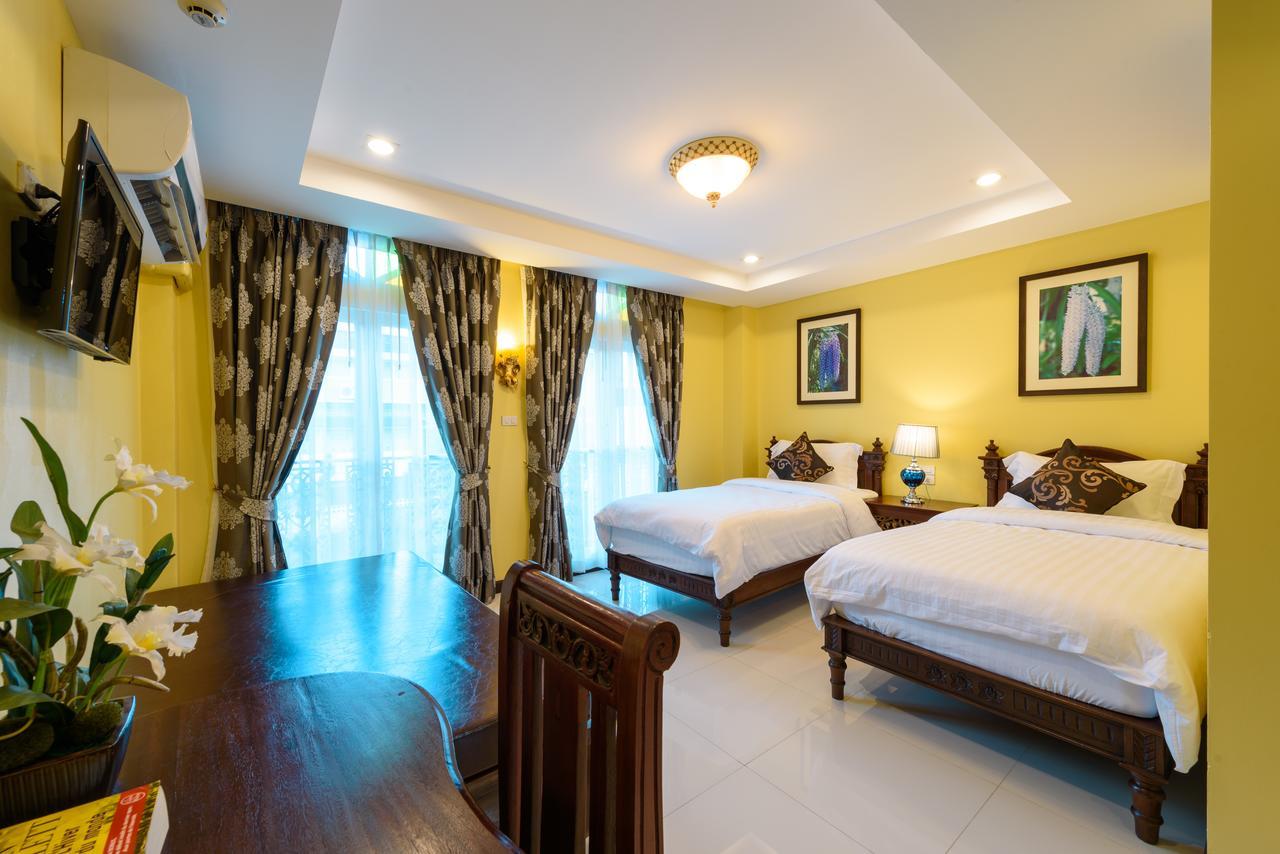 The Velvet Orchid Hotel Chiang Mai Bagian luar foto