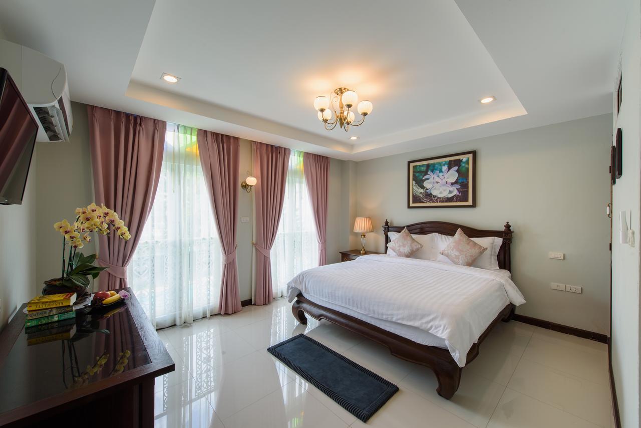 The Velvet Orchid Hotel Chiang Mai Bagian luar foto